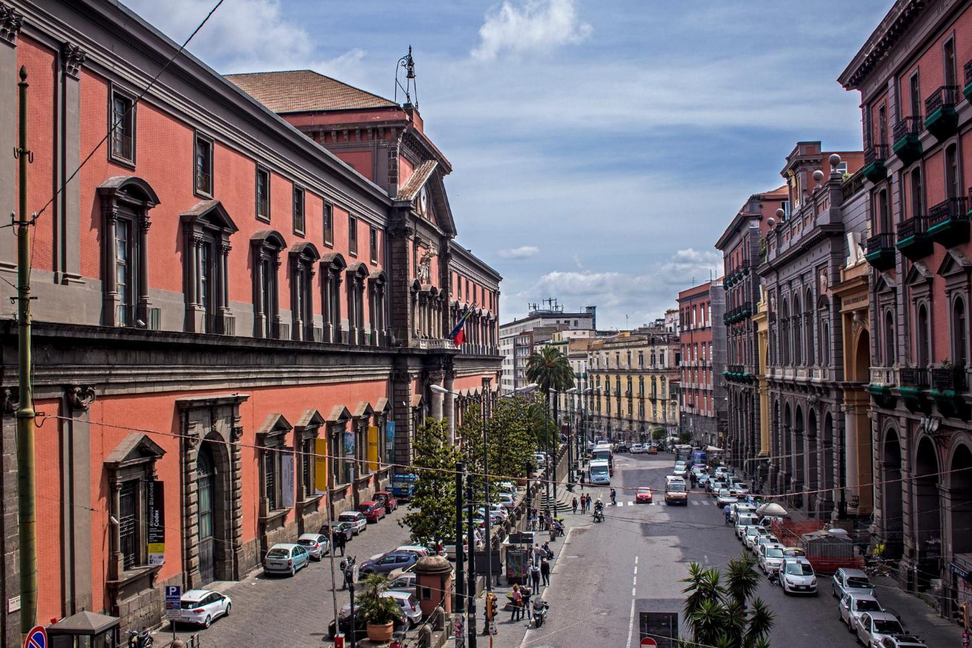 About Mann - Museo Archeologico Di Napoli Apartment Екстериор снимка